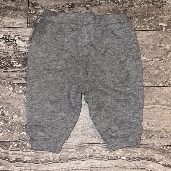 Joggers - Picture 2 of 2